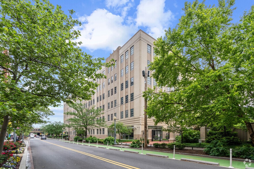131 M St NE, Washington, DC for lease - Building Photo - Image 3 of 6