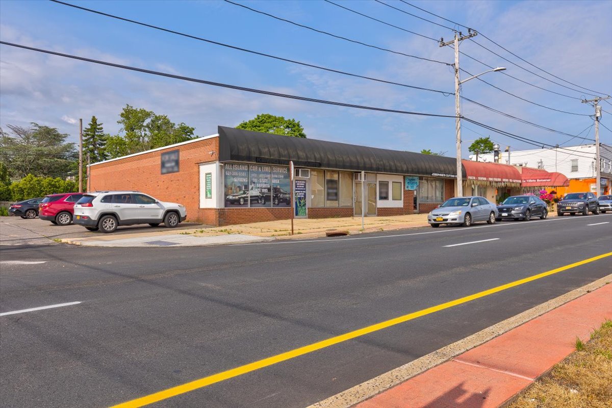 968-976 Fulton St, Farmingdale, NY for sale Building Photo- Image 1 of 1