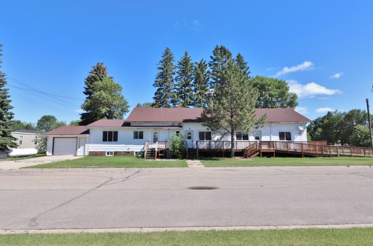 300 Main St, Sherwood, ND for sale Building Photo- Image 1 of 50