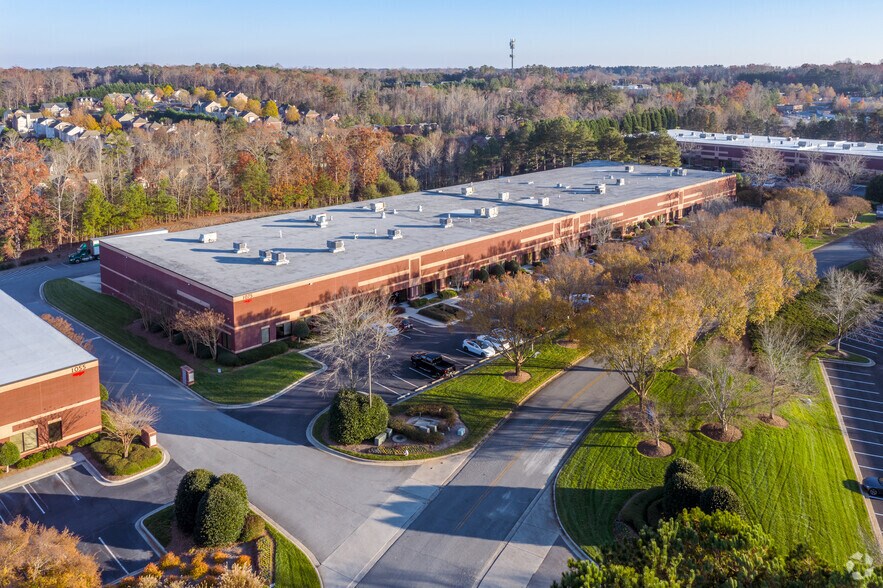 1075 Windward Ridge Pky, Alpharetta, GA for lease - Aerial - Image 2 of 6