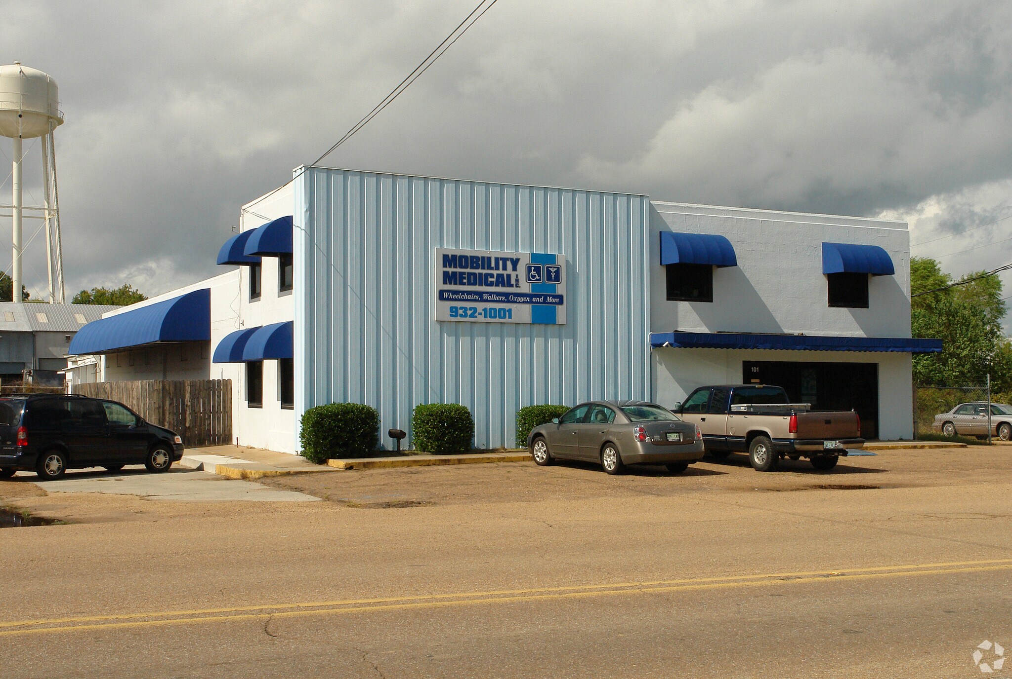 101 Flowood Dr, Flowood, MS for sale Primary Photo- Image 1 of 1