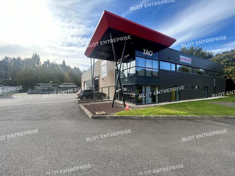 Industrial in Melesse for lease - Building Photo - Image 1 of 9