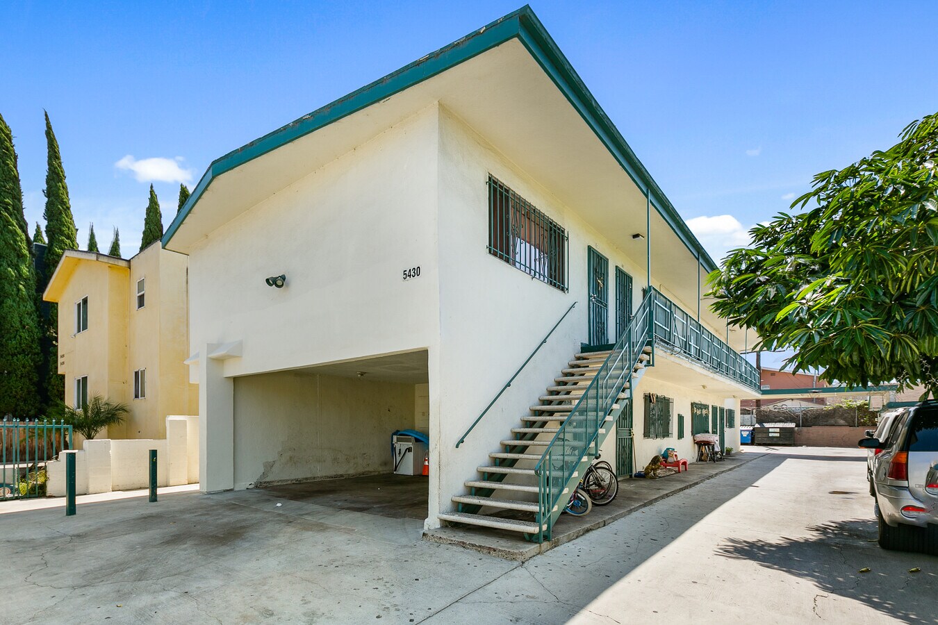 54305434 Smiley Dr, Los Angeles, CA 90016