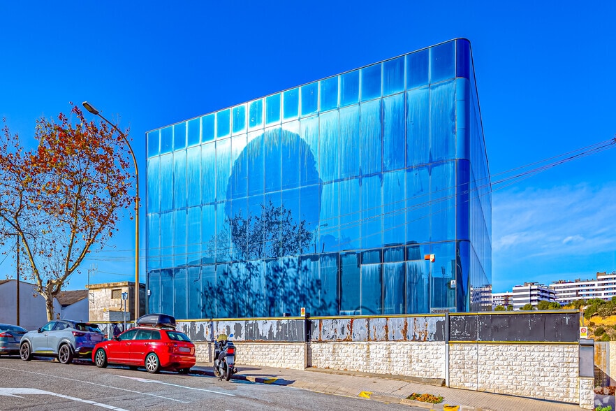 Carrer Joan de la Cierva, 19, Sant Just Desvern, Barcelona for sale - Building Photo - Image 3 of 22