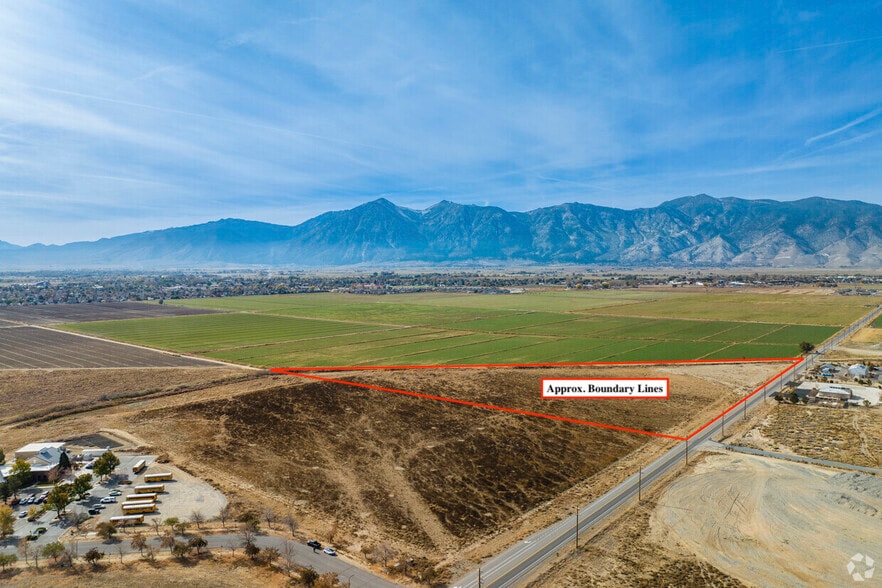 1450 Mid Valley Blvd, Minden, NV for sale - Building Photo - Image 1 of 10