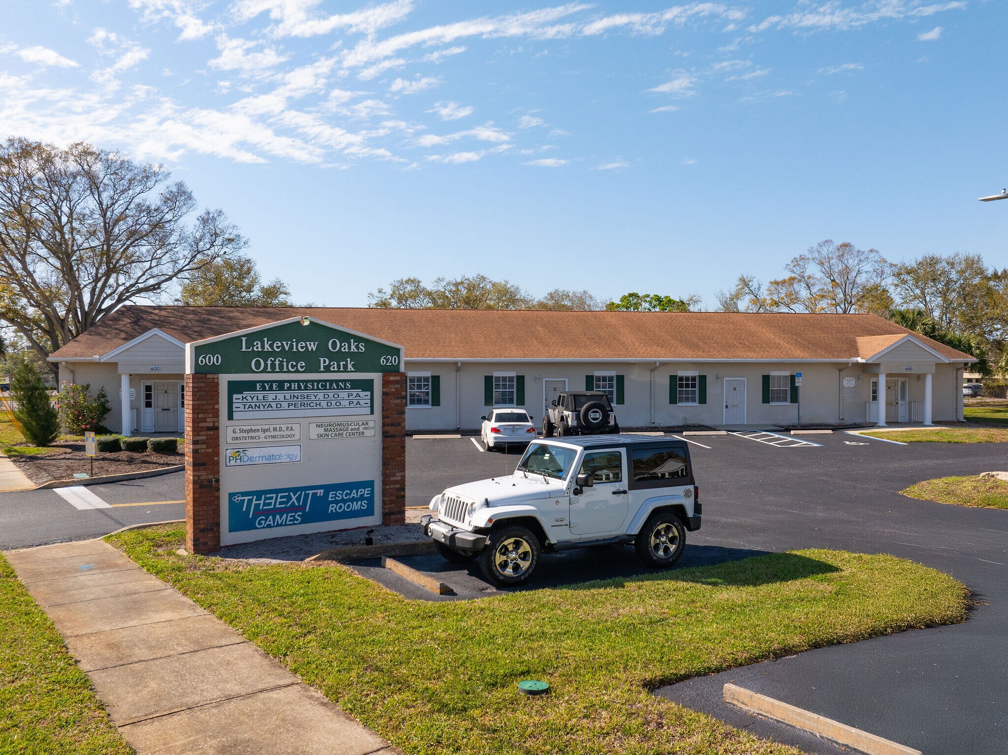 600 Lakeview Rd, Clearwater, FL for sale Building Photo- Image 1 of 1