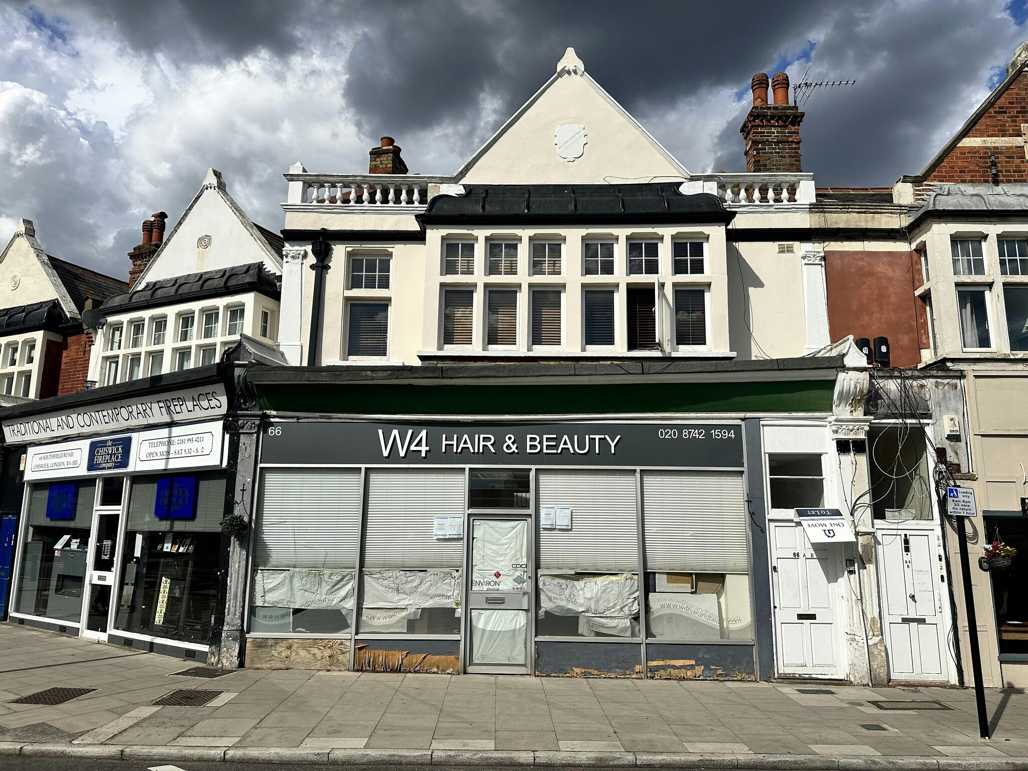 66 Southfield Rd, London for lease Primary Photo- Image 1 of 4