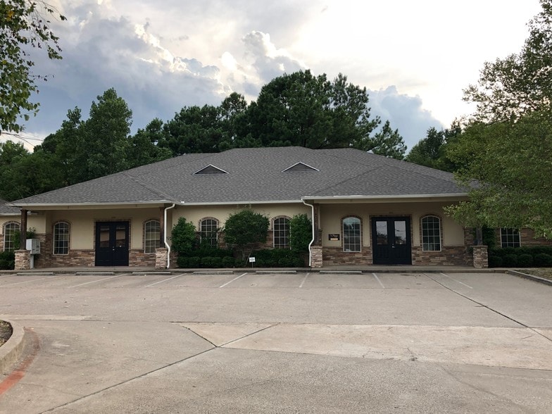 1402 Rice Rd, Tyler, TX for sale - Primary Photo - Image 1 of 1