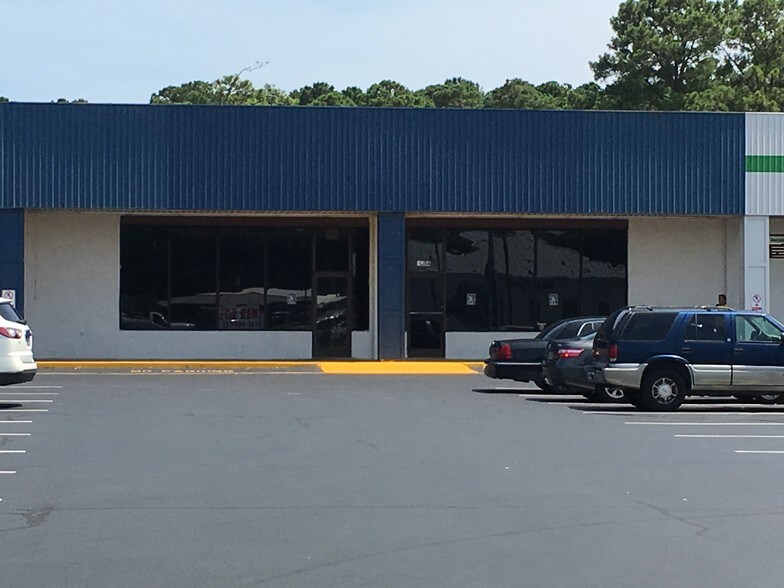 1504 Live Oak St, Beaufort, NC for sale - Primary Photo - Image 1 of 1