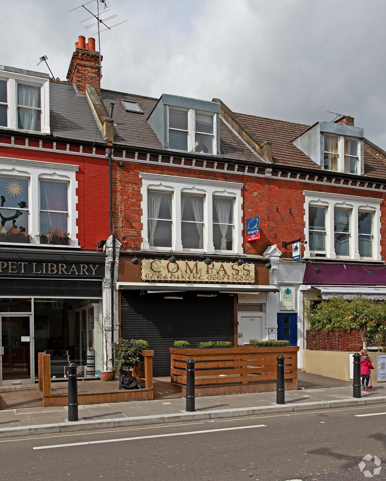 146 Wandsworth Bridge Rd, London for sale Primary Photo- Image 1 of 3