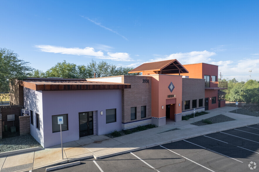 3931 E Paradise Falls Dr, Tucson, AZ for sale - Building Photo - Image 1 of 1