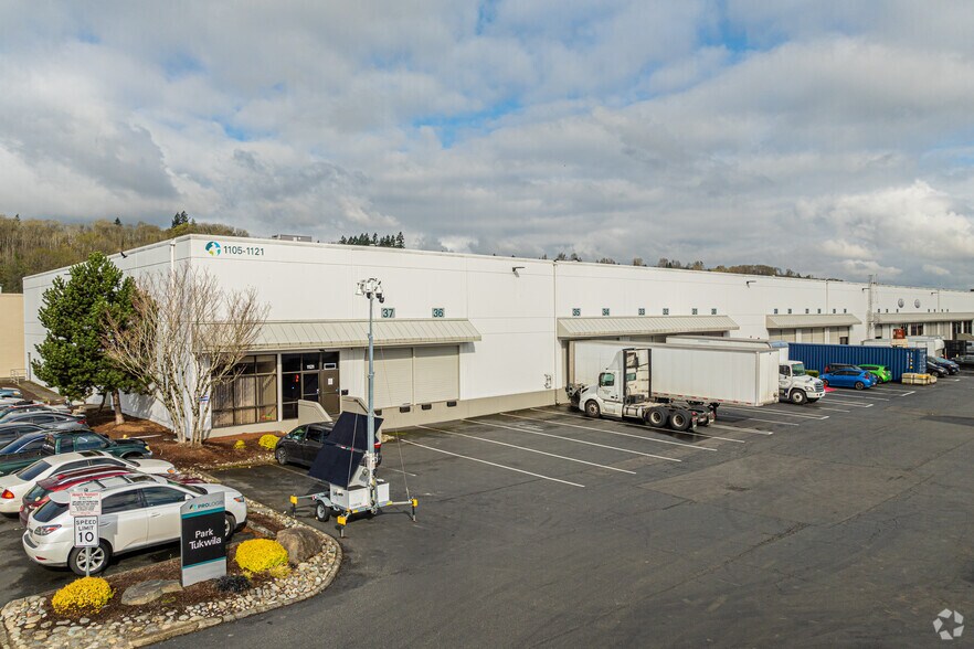 1105-1121 Midland Dr, Tukwila, WA for sale - Primary Photo - Image 1 of 1