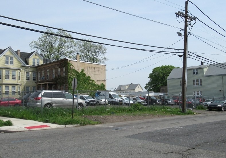 235237 Pennsylvania Ave, Paterson, NJ 07503