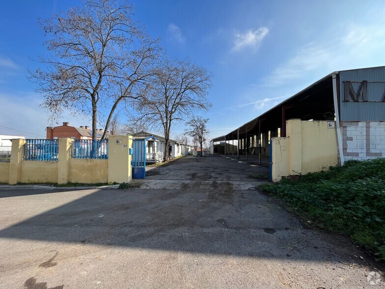 Industrial in Madrid, MAD for lease - Building Photo - Image 3 of 13