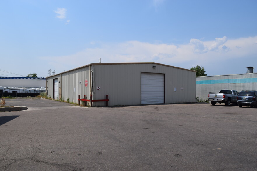 4605 S Santa Fe Dr, Englewood, CO for lease - Primary Photo - Image 1 of 6