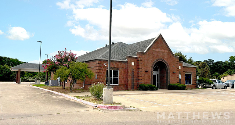 5351 River Oaks Blvd, River Oaks, TX for lease - Building Photo - Image 2 of 4