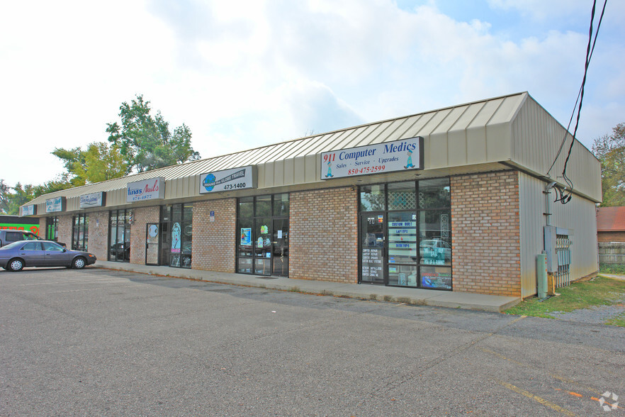 1805 Creighton Rd, Pensacola, FL for lease - Building Photo - Image 2 of 5