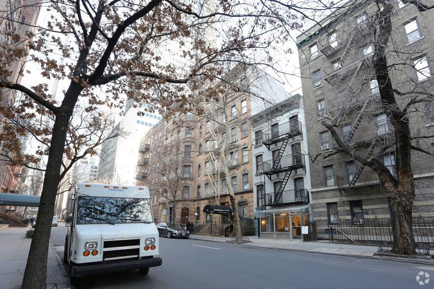 231 E 50th St, New York, NY for sale - Primary Photo - Image 1 of 1