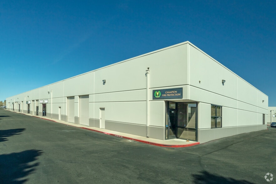 9090 Union Park Way, Elk Grove, CA for lease - Building Photo - Image 1 of 7