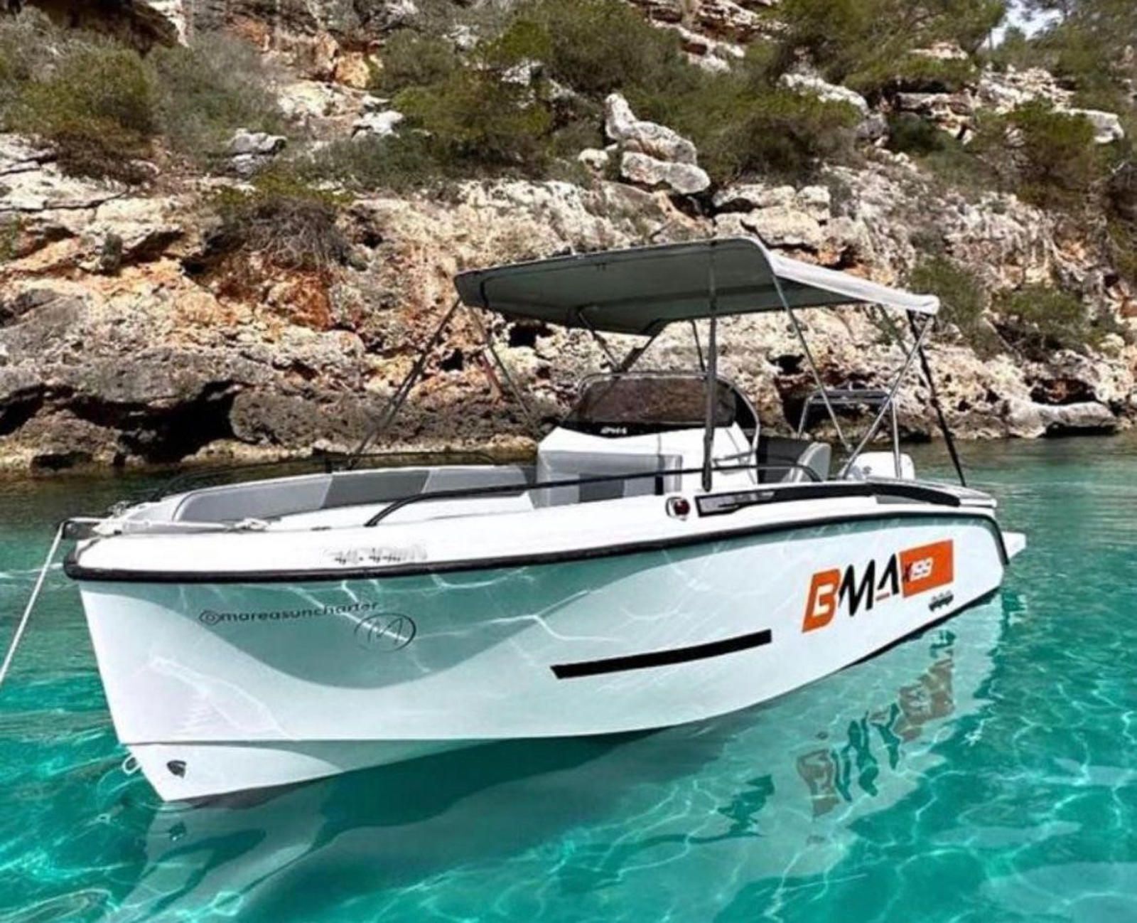 Retail in Alcúdia for sale Building Photo- Image 1 of 8