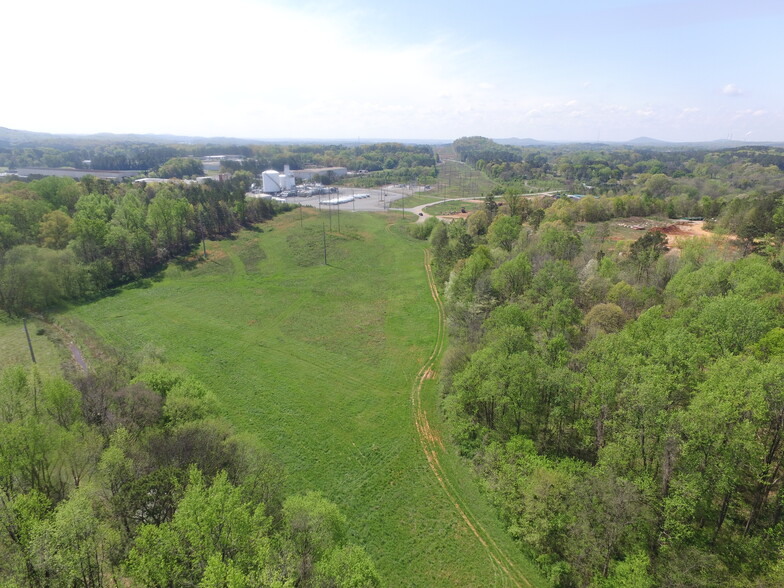 73 Guyton Industrial Dr, Cartersville, GA for sale - Building Photo - Image 1 of 1