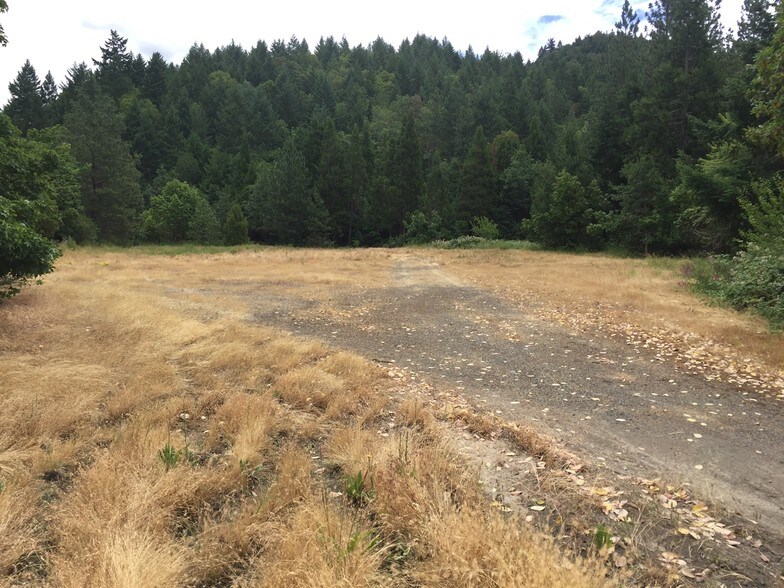 458 Sunny Valley Loop, Wolf Creek, OR for sale - Primary Photo - Image 1 of 1