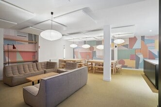 55 Rue Legendre, Paris for lease Interior Photo- Image 2 of 8