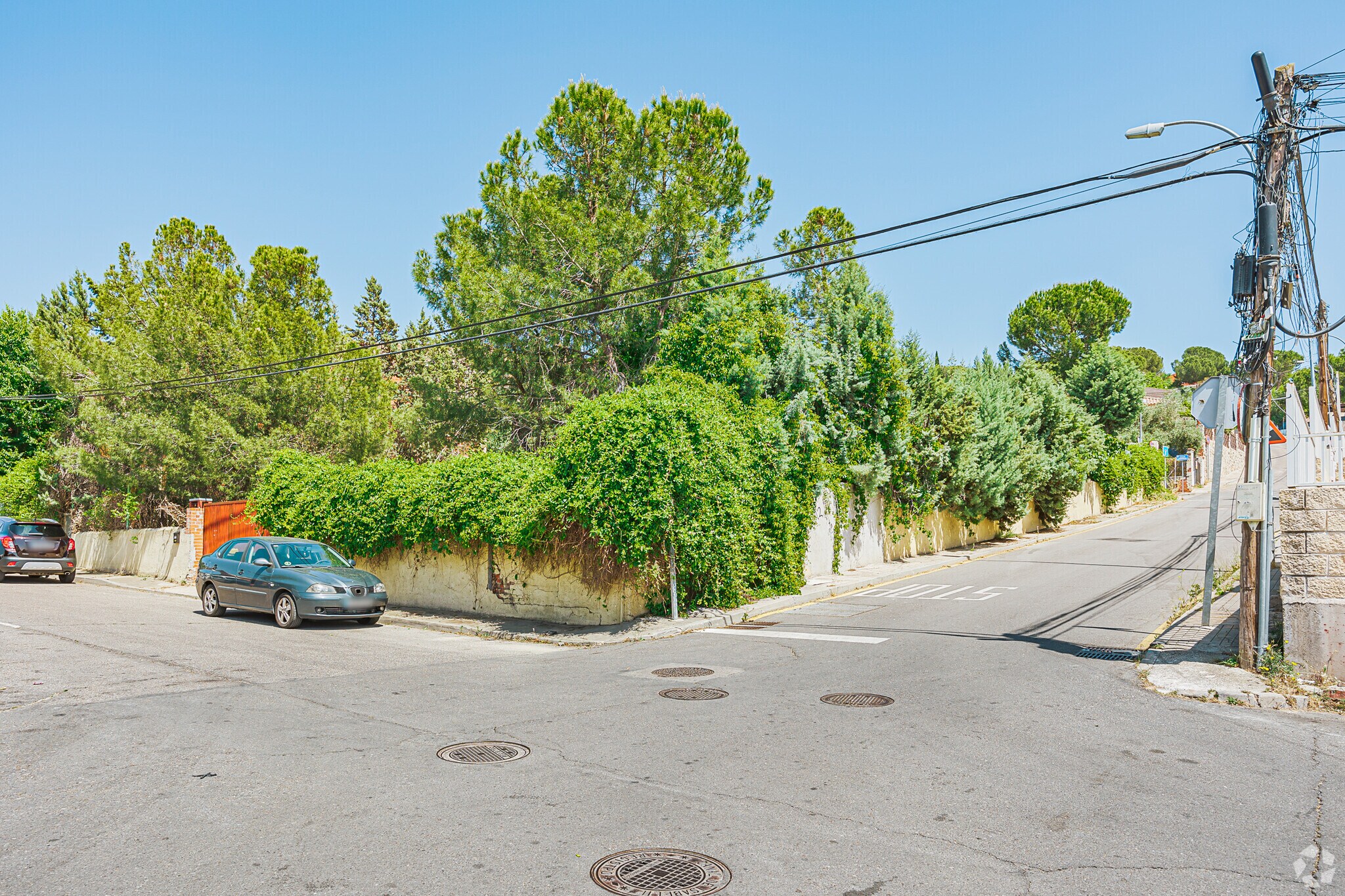 Calle de la Cuesta Carros, 20, Paracuellos de Jarama, Madrid for sale Primary Photo- Image 1 of 1