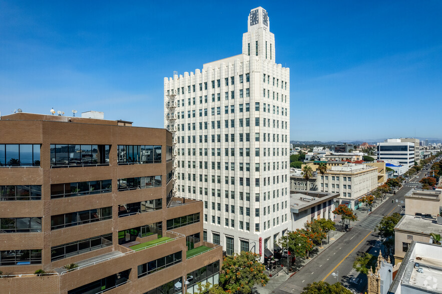 225 Santa Monica Blvd, Santa Monica, CA for lease - Building Photo - Image 2 of 3