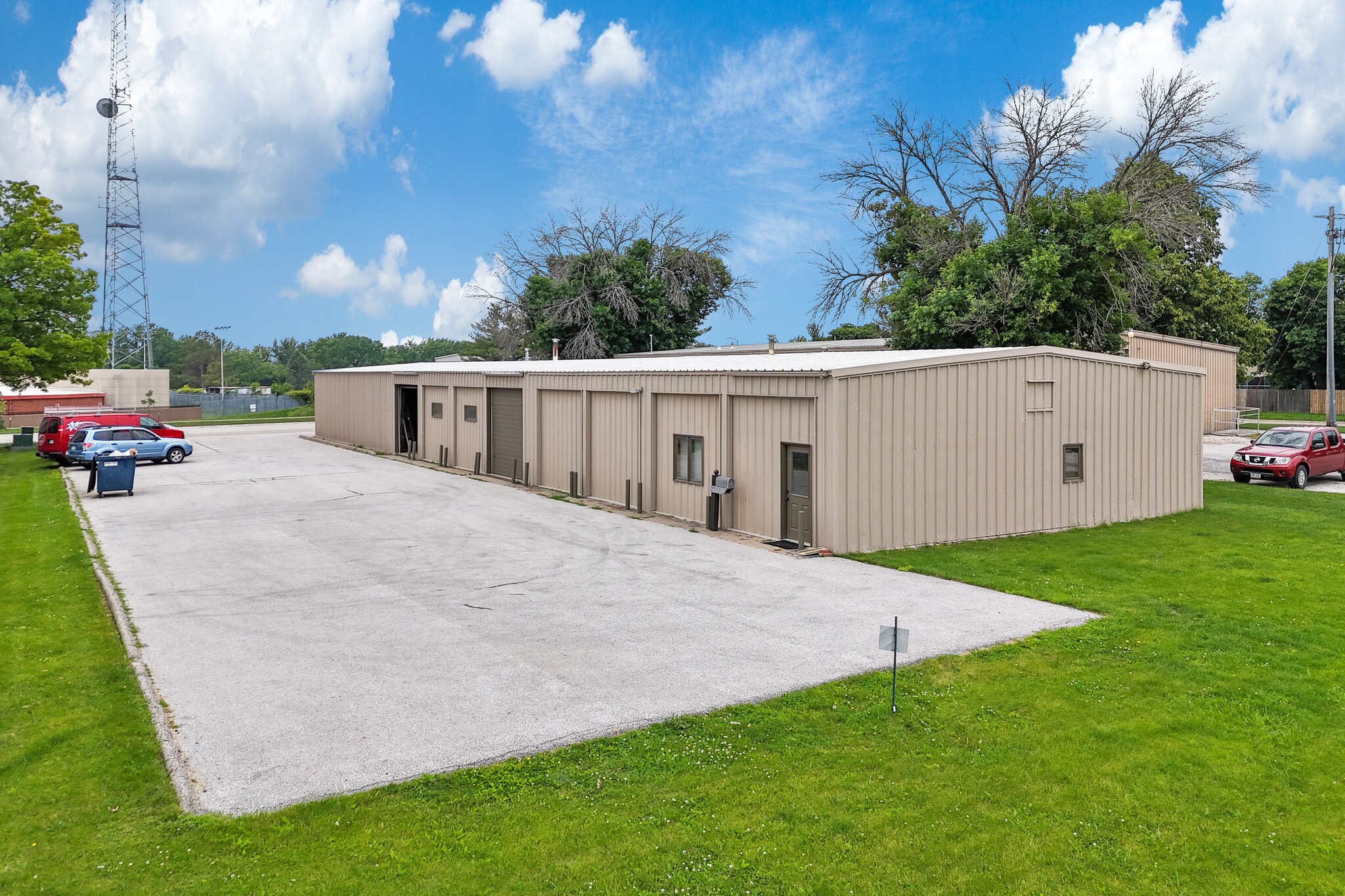 3505 104th St, Urbandale, IA for sale Building Photo- Image 1 of 8