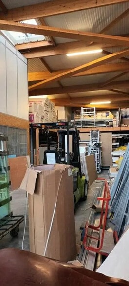 Flex in Le Havre for sale - Building Photo - Image 2 of 7