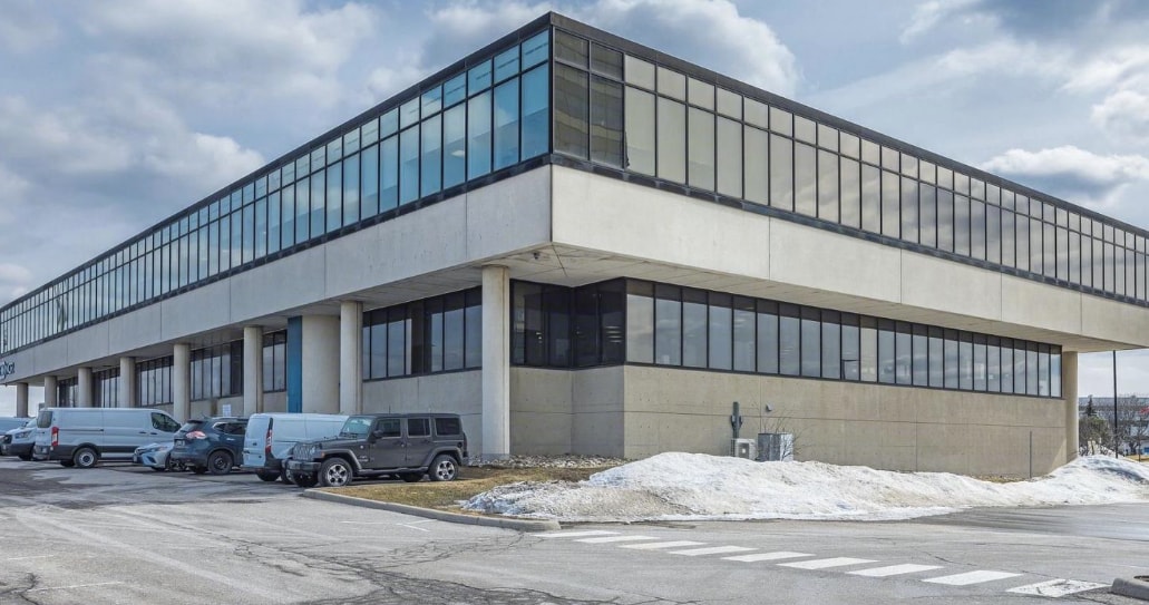 6865 Century Ave, Mississauga, ON for lease Building Photo- Image 1 of 6