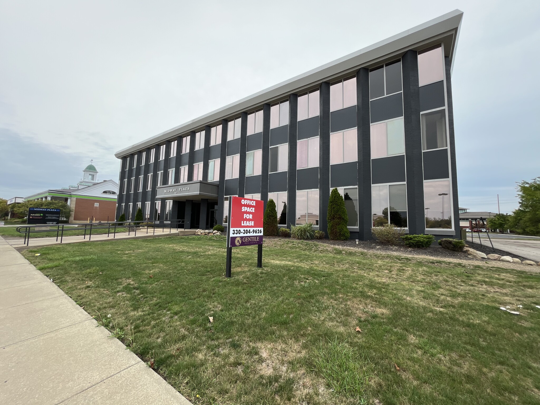 347 Midway Blvd, Elyria, OH for lease Building Photo- Image 1 of 22