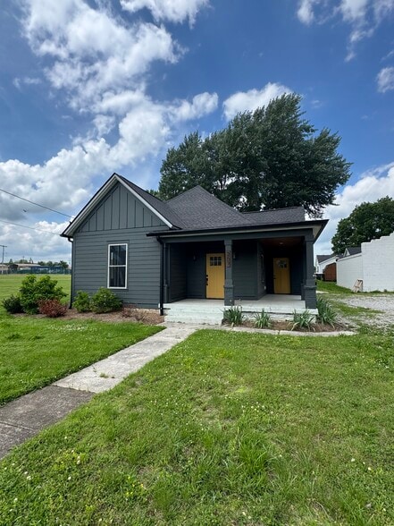 207 College St, Bowling Green, KY for lease - Primary Photo - Image 1 of 10