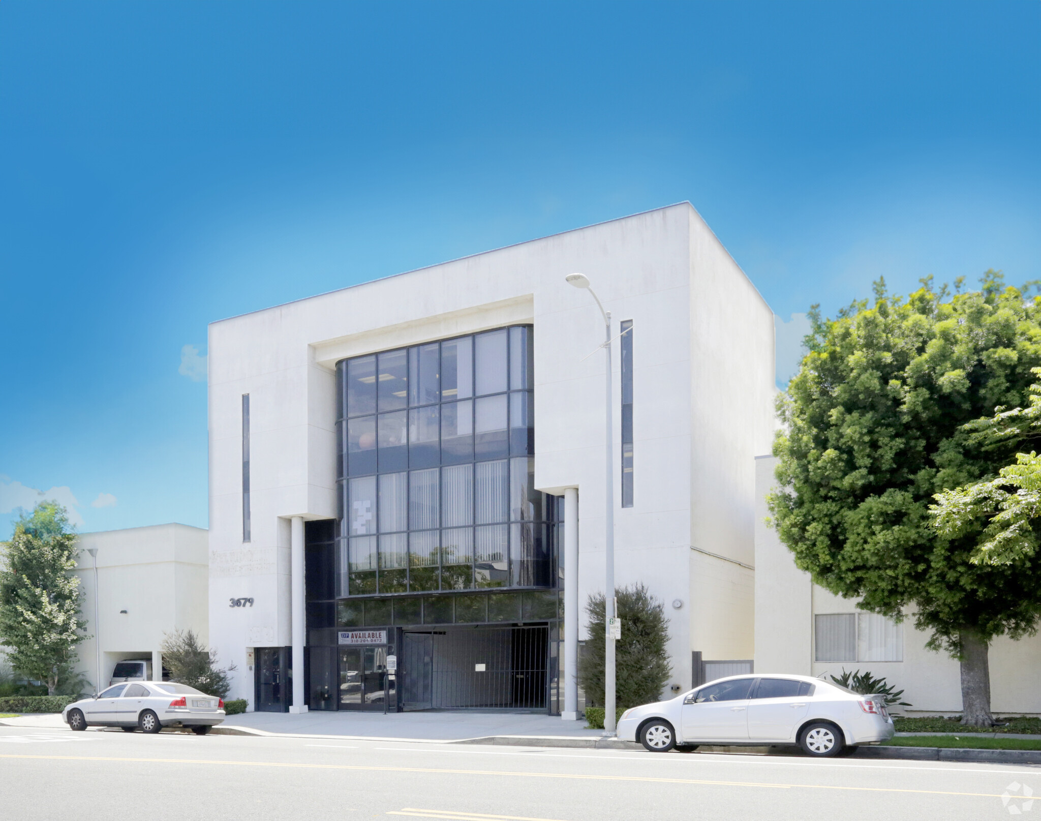 3679 Motor Ave, Los Angeles, CA for lease Building Photo- Image 1 of 2