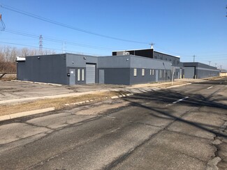 More details for 880 W Jefferson Ave, Trenton, MI - Industrial for Lease