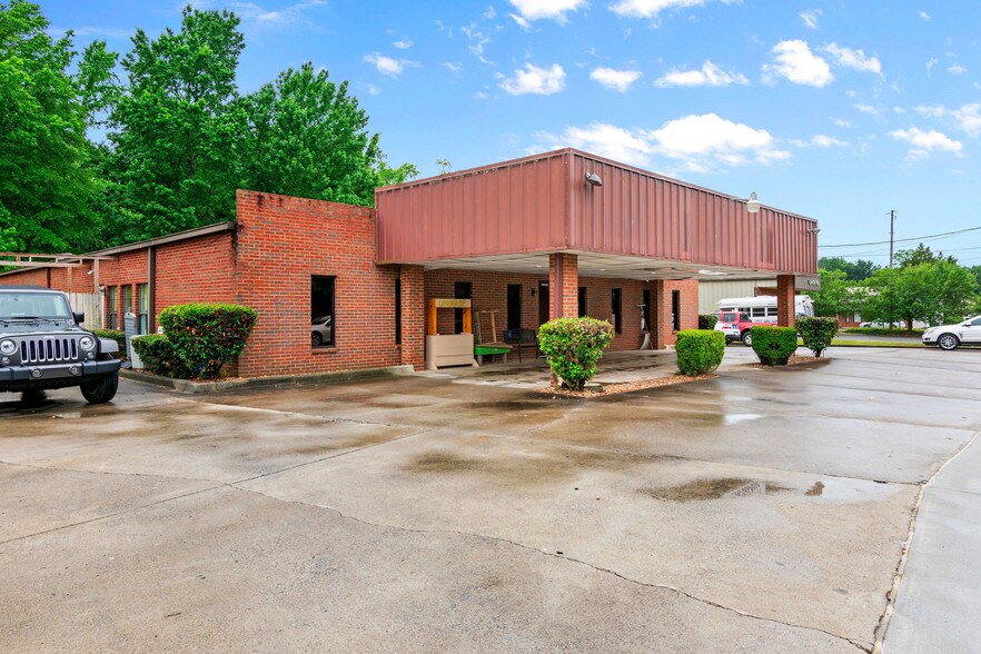 82 Center Rd SE, Cartersville, GA for sale - Primary Photo - Image 1 of 1