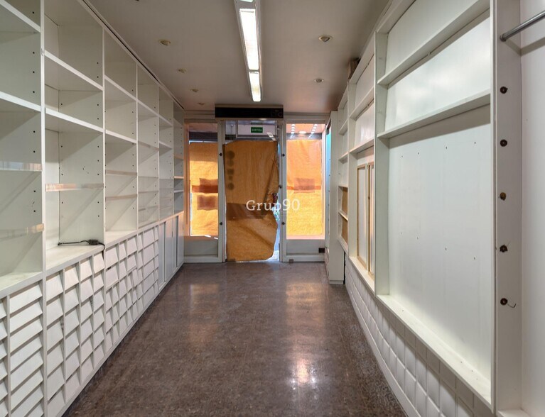 Multifamily in Lleida, Lérida for sale - Interior Photo - Image 3 of 15