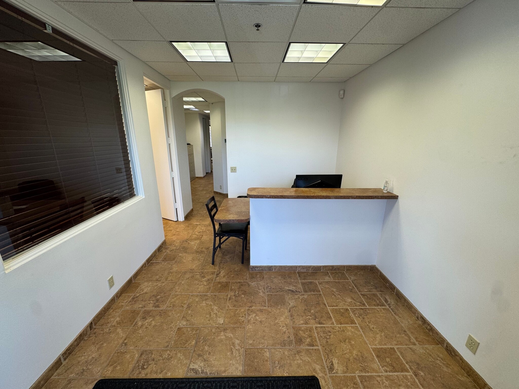 47040-47050 Washington St, La Quinta, CA for lease Interior Photo- Image 1 of 7