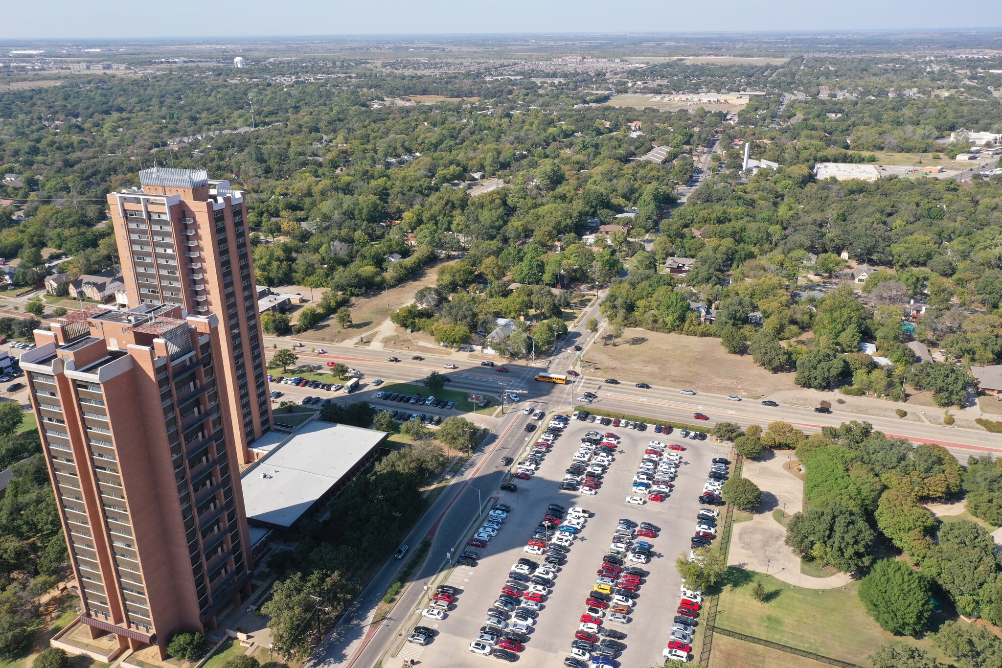 1804-1814 N Bell Ave, Denton, TX for sale Primary Photo- Image 1 of 8