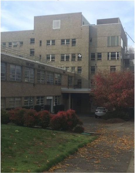 6118 SE Belmont St, Portland, OR for sale - Building Photo - Image 1 of 1