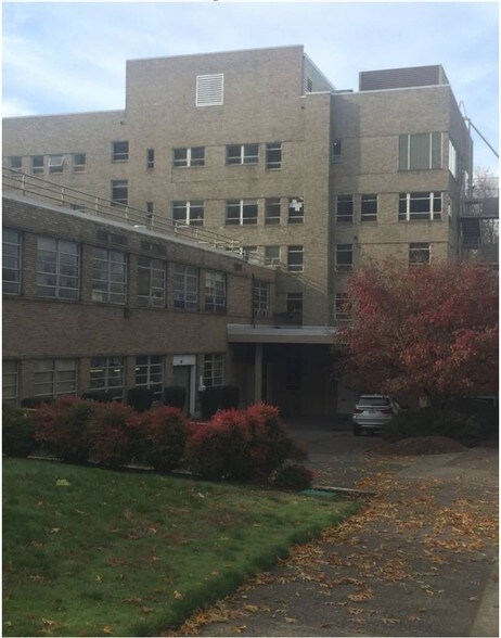 932 SE 60th Ave, Portland, OR for sale - Primary Photo - Image 1 of 1