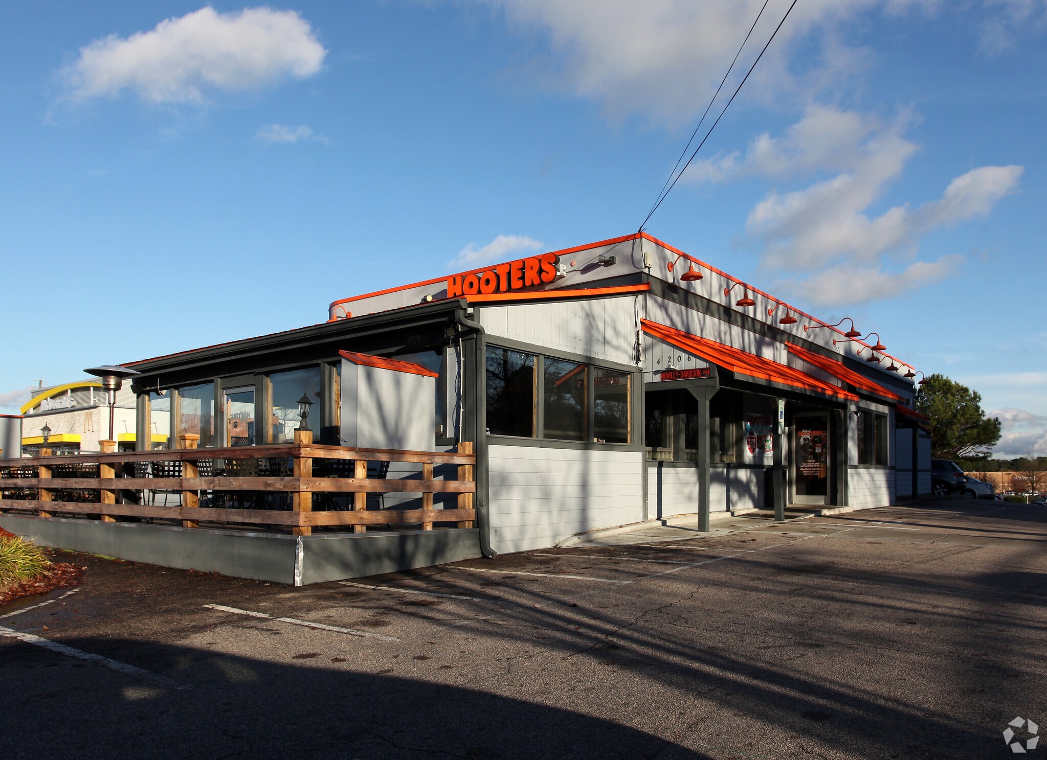 4206 Wake Forest Rd, Raleigh, NC for sale Primary Photo- Image 1 of 1