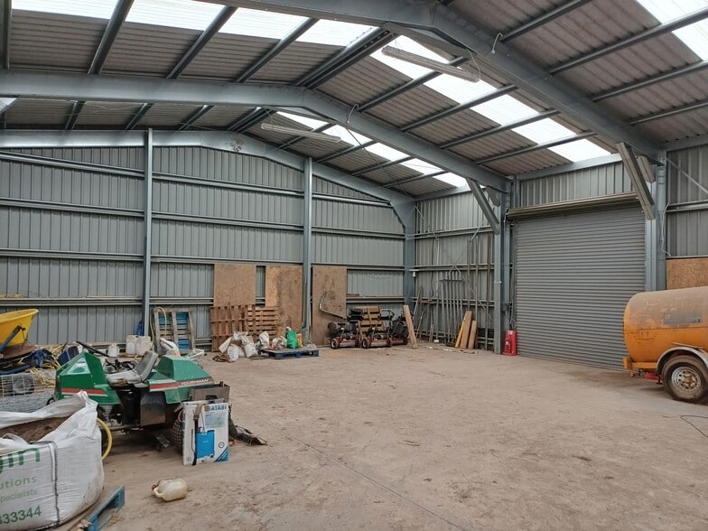 Legbrannock Rd, Motherwell for lease - Building Photo - Image 3 of 5