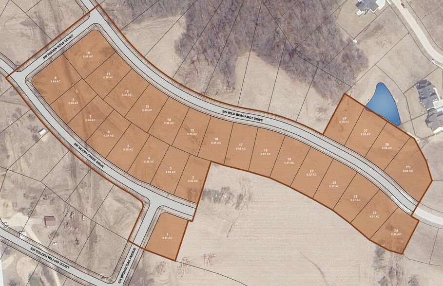 SW Wild Bergamot Drive, West Des Moines, IA for sale - Building Photo - Image 2 of 2