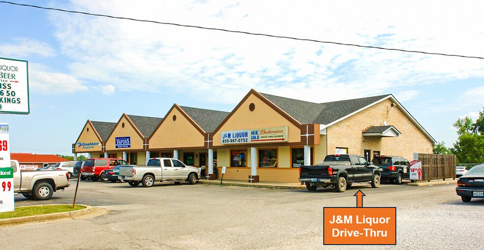 18261832 Main St, Paris, KY 40361