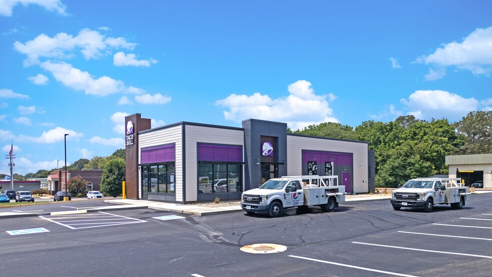 15895 Highland Dr, McKenzie, TN for sale - Building Photo - Image 3 of 7