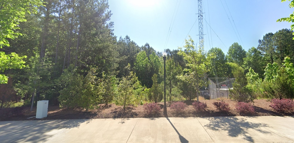 1400 Manuel Ln, Alpharetta, GA for sale - Building Photo - Image 3 of 17