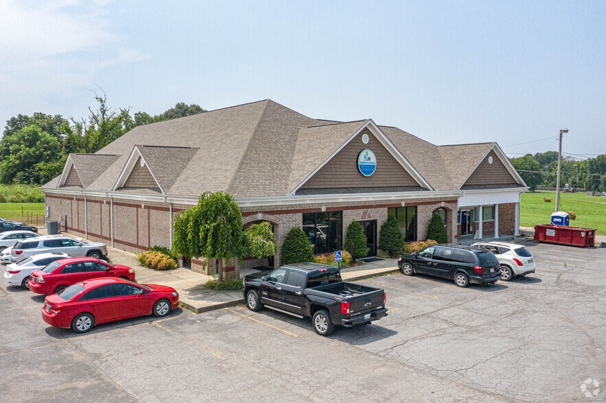 6509 Highway 41A, Pleasant View, TN for sale - Building Photo - Image 1 of 1