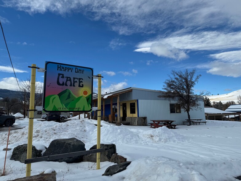 116 Broadway St, Hot Springs, MT for sale - Building Photo - Image 1 of 10